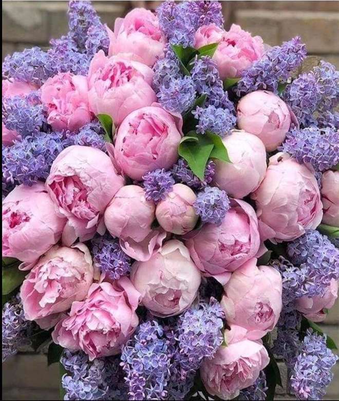 różowe i fioletowe kwiaty puzzle online