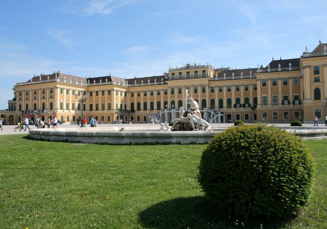 Zamek w Wiedniu puzzle online