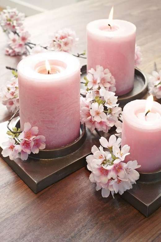 Różowe świece puzzle online