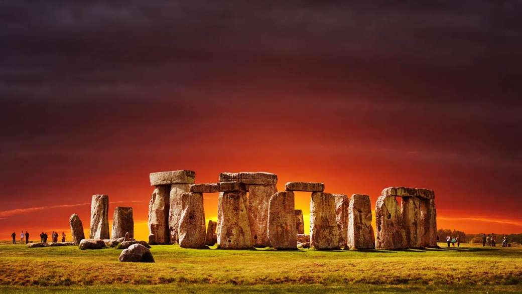 Przesilenie letnie - Stonehenge puzzle online