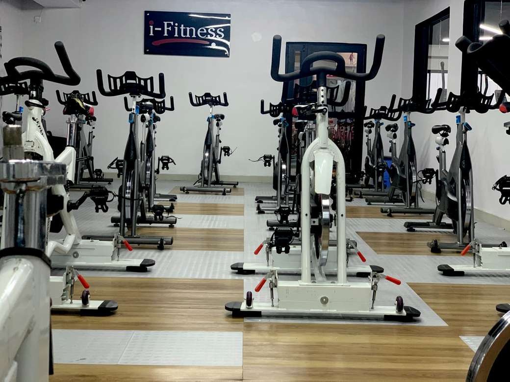 Spin room, centrum fitness puzzle online