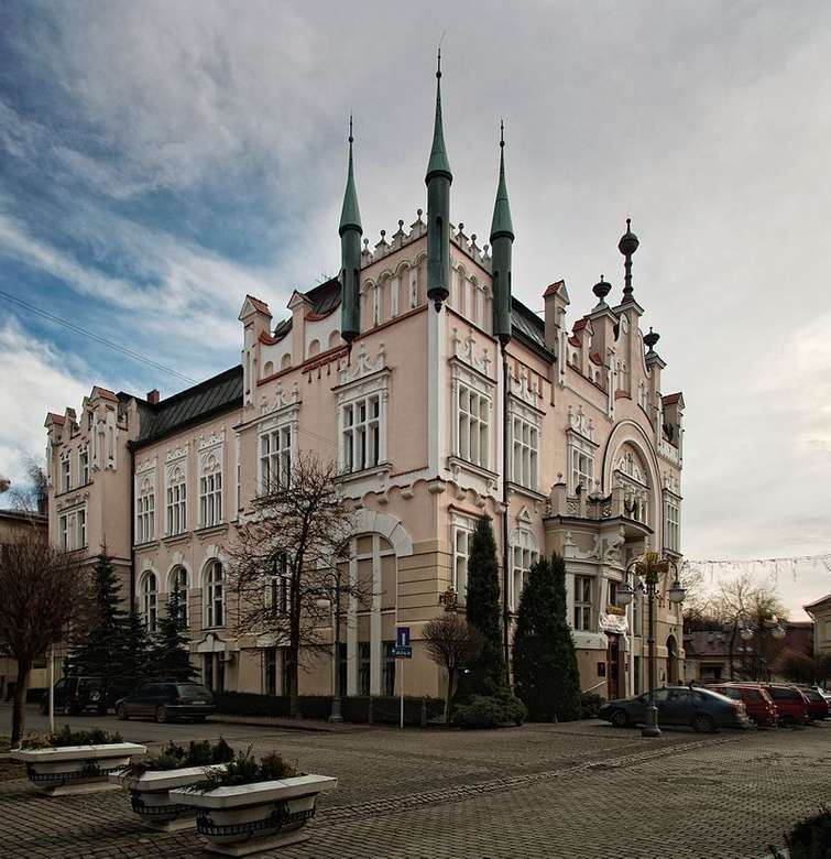 Gmach banku PKO BP wybudowany na przeł. XIX i XX w puzzle online