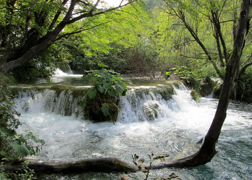 Wodospad w Chorwacji puzzle online