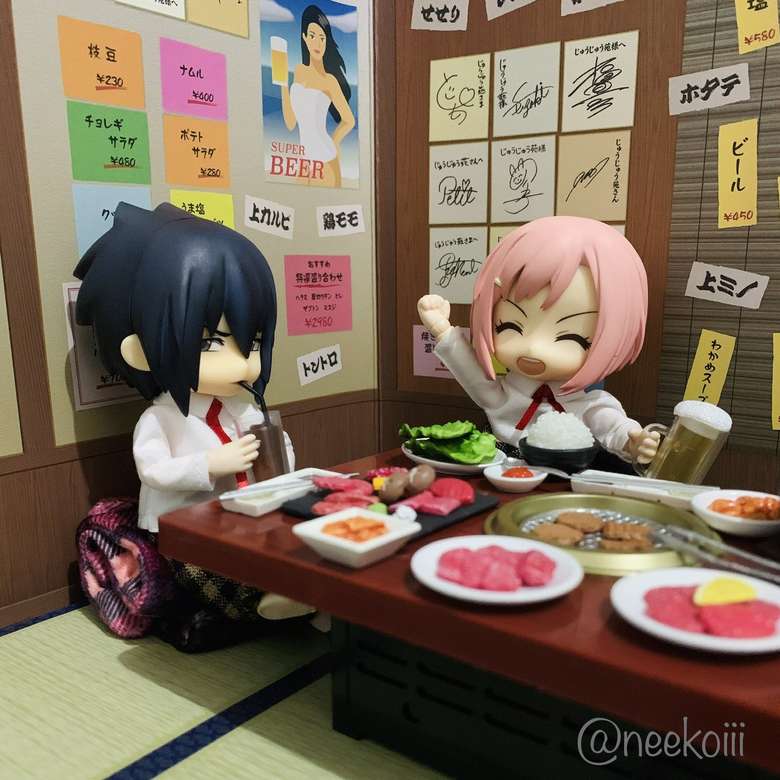 Sasuke i Sakura jedzą romantyczną kolację 2 puzzle online