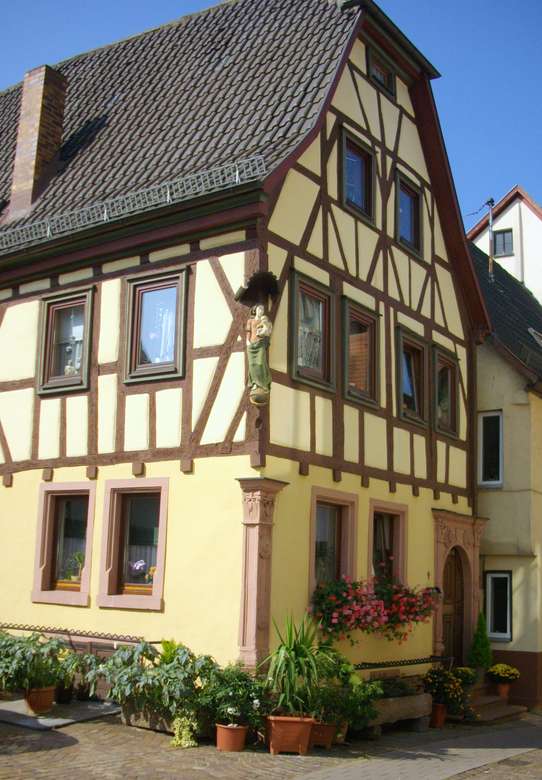Dom z muru pruskiego w Lohr am Main puzzle online