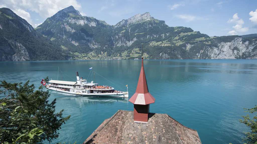 Jezioro Urner i góry Szwajcaria puzzle online