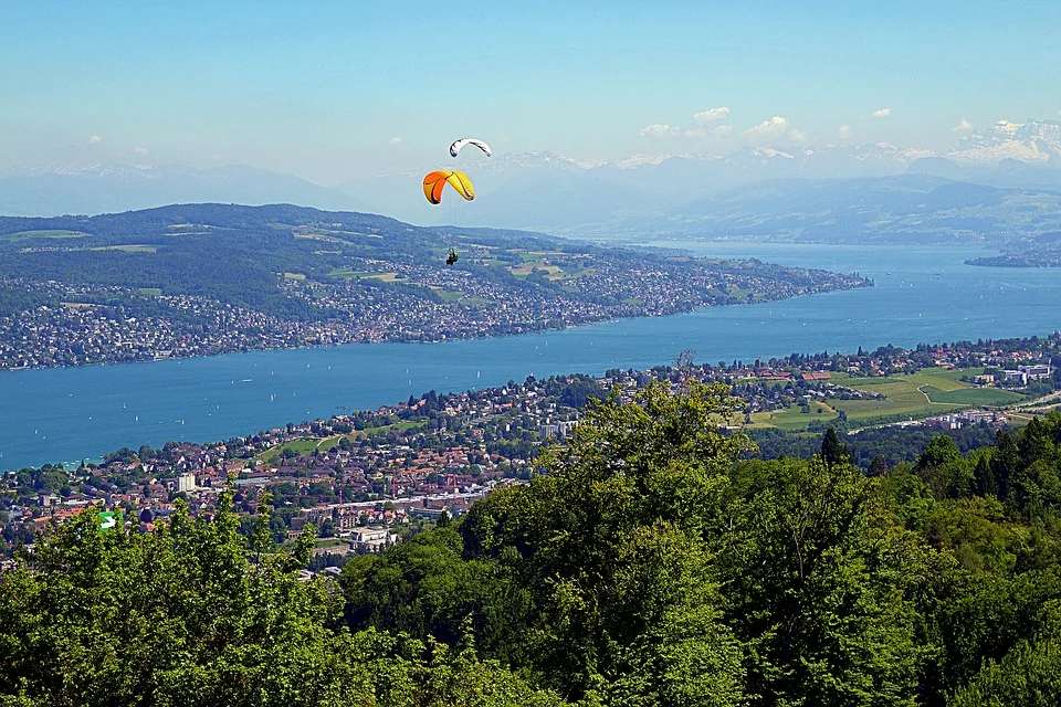 Jezioro Zuryskie z lotniami puzzle online