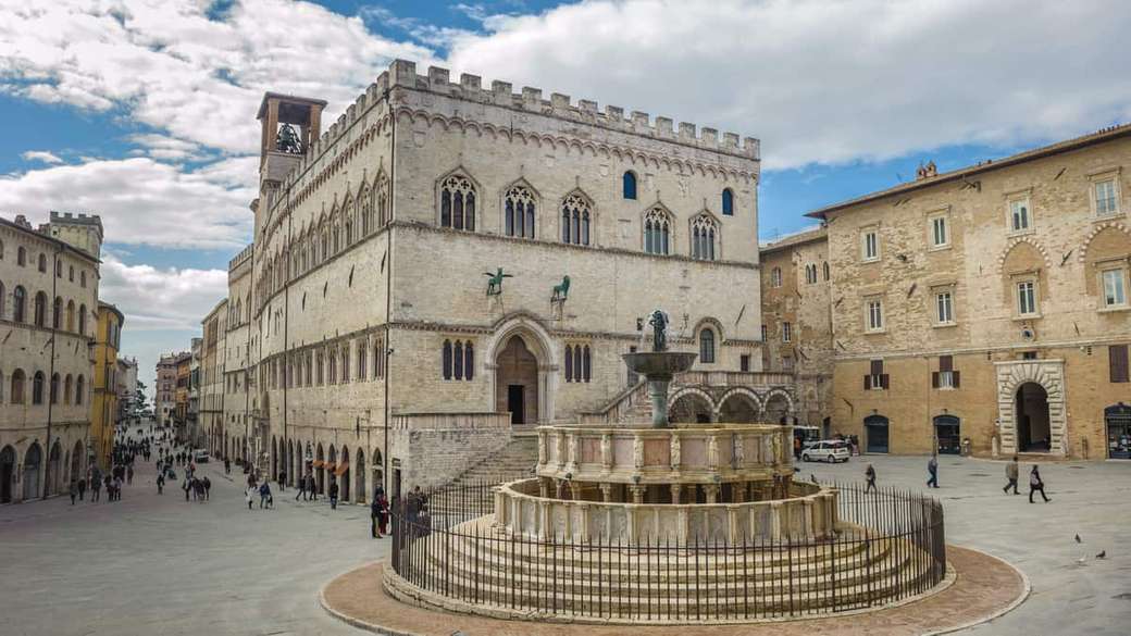 Centrum miasta Perugia Włochy puzzle online
