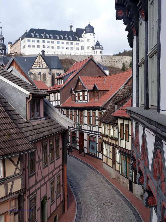 Stolberg z widokiem na zamek Harz puzzle online