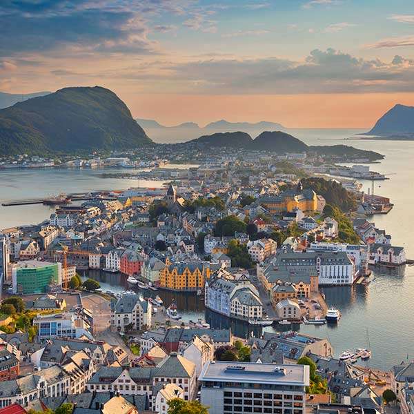 norwegia -fiordy, Trondheim puzzle online