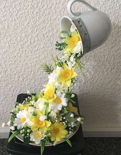 dekoracja kwiatowa puzzle online