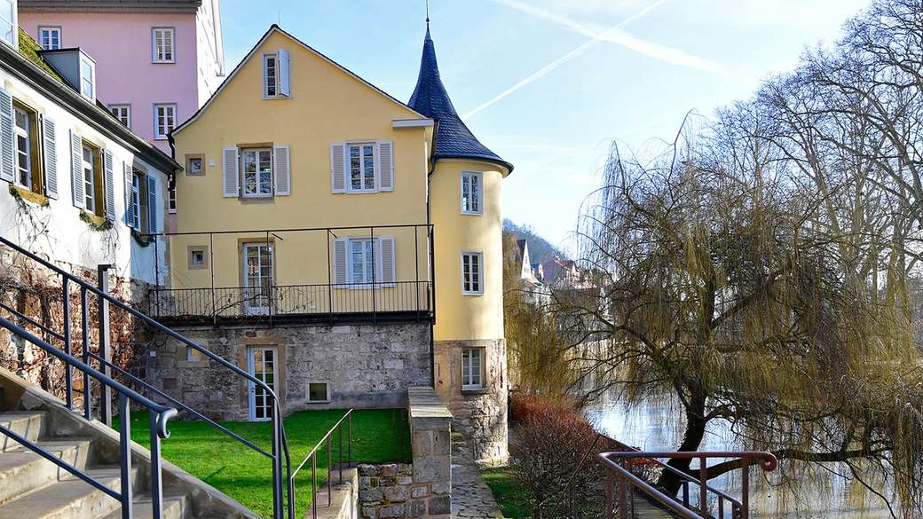 Wieża Tübingen am Neckar Hölderlin puzzle online