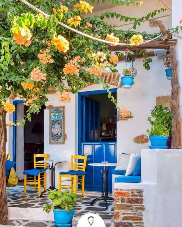 Terasa de cafenea din Grecia puzzle