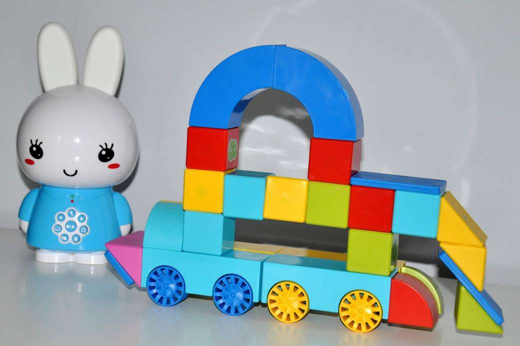 klocki magnetyczne -króliczek alilo puzzle online