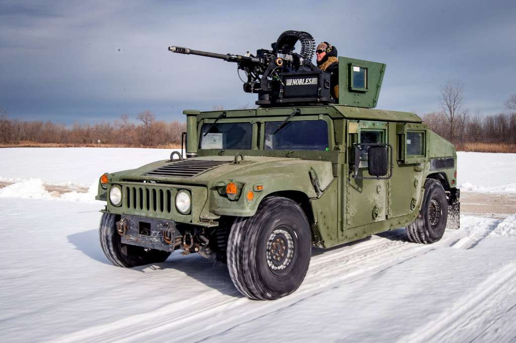 Hummer H1 - armia amerykańska puzzle online