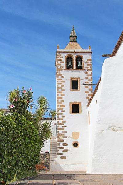 Kościół na wyspie Fuerteventura puzzle online