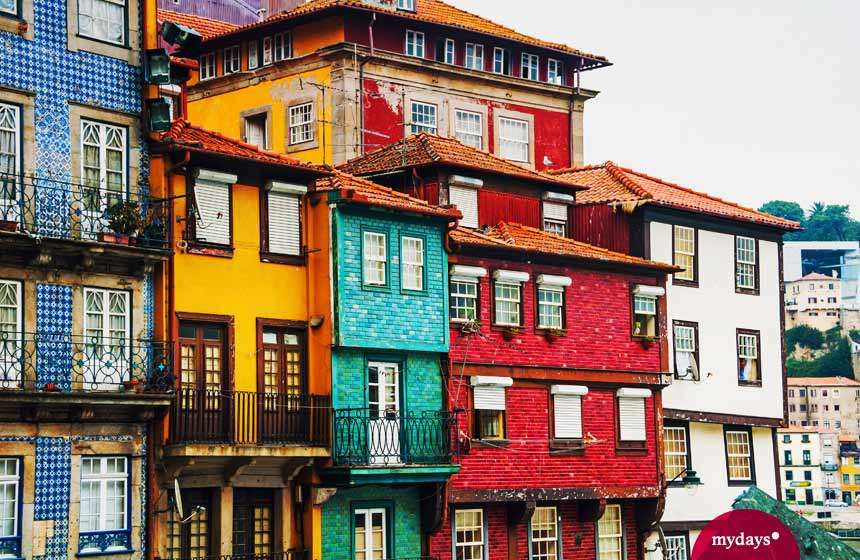 Ribeira Kolorowe Domy Portugalia puzzle online
