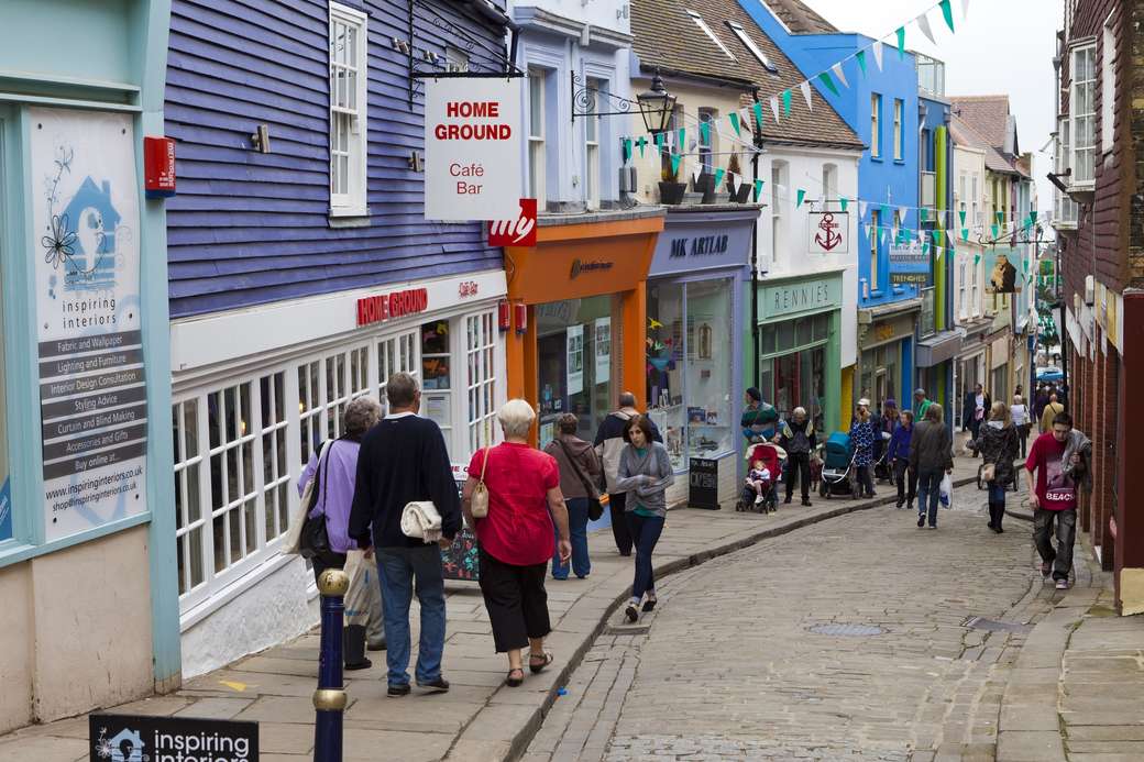Miasto Folkestone na południowym wybrzeżu Anglii puzzle online
