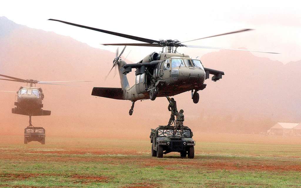 Sikorsky UH-60 - Black Hawk puzzle online