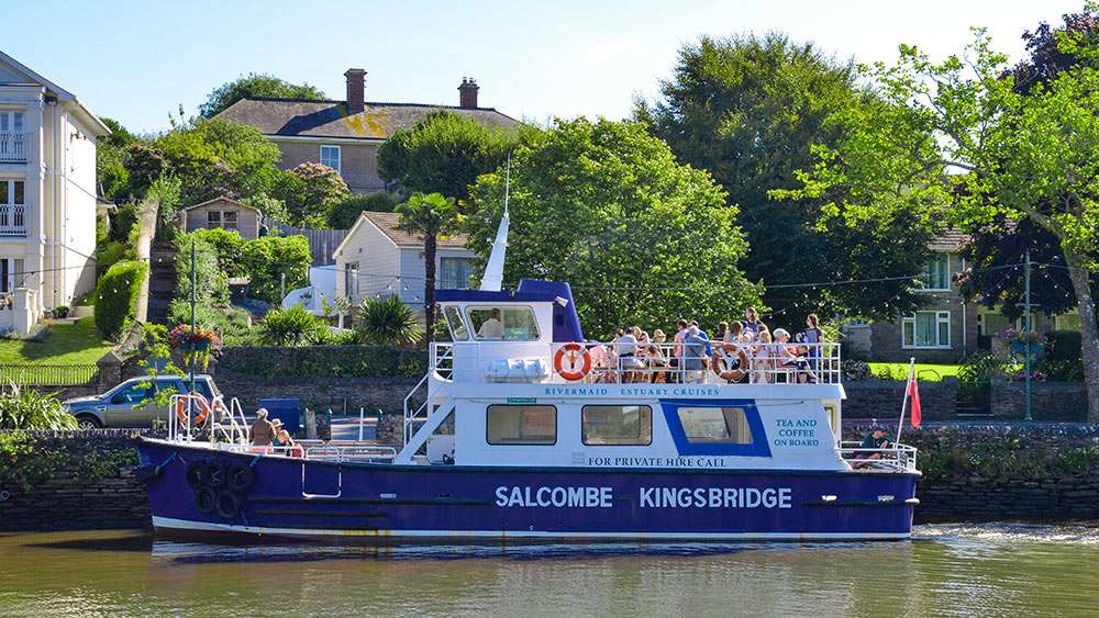Linia statków Salcombe do Kingsbridge Devon puzzle online