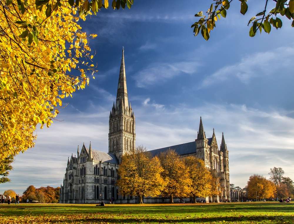 Katedra w Salisbury w Anglii puzzle online