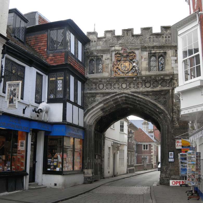 Centrum miasta Salisbury w Anglii puzzle online