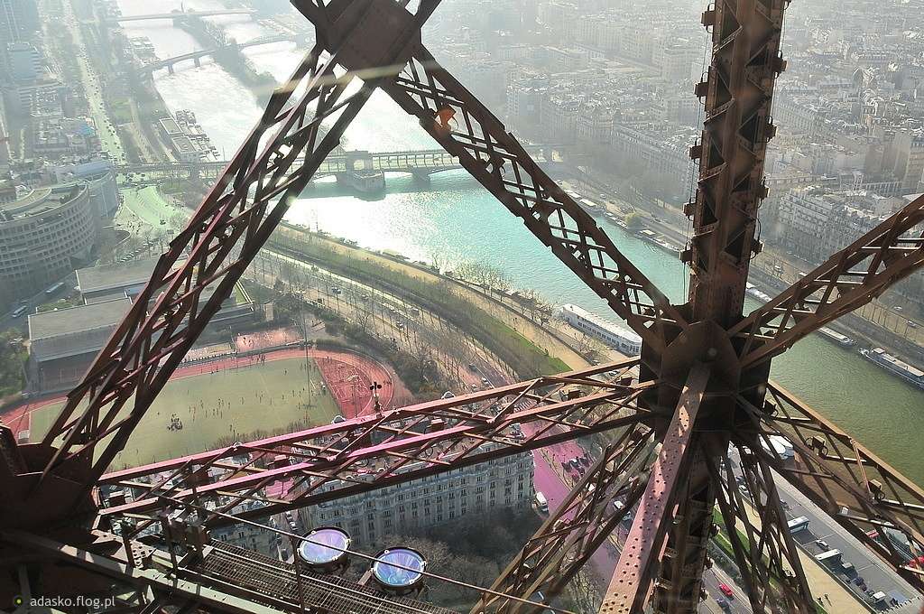 paryz- widok z wieży eiffla puzzle online