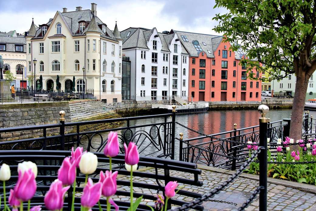 Alesund panoramę Norwegii puzzle online