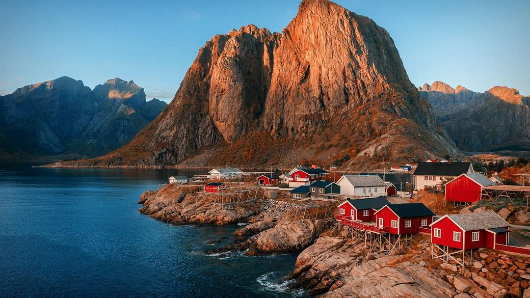 Osada na Lofotach w Norwegii puzzle online
