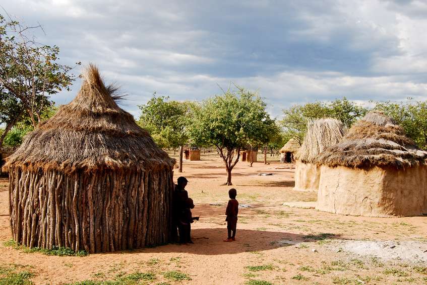 domy w wiosce afrykańskiej puzzle online