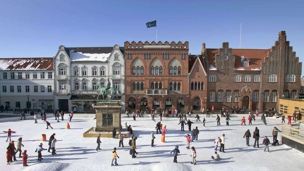 Miasto Esbjerg w Danii zimą puzzle online