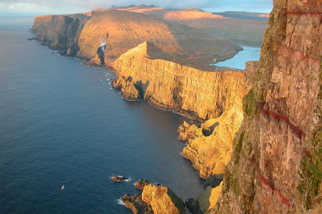 Strome wybrzeże Wysp Owczych puzzle online