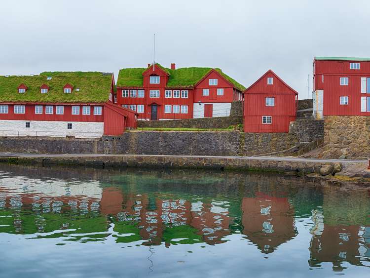 Miasto Torshavn na Wyspach Owczych puzzle online