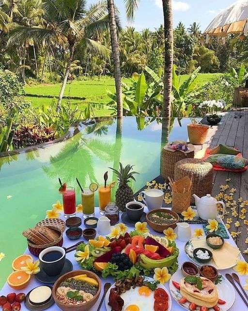 śniadanie na Bali puzzle online