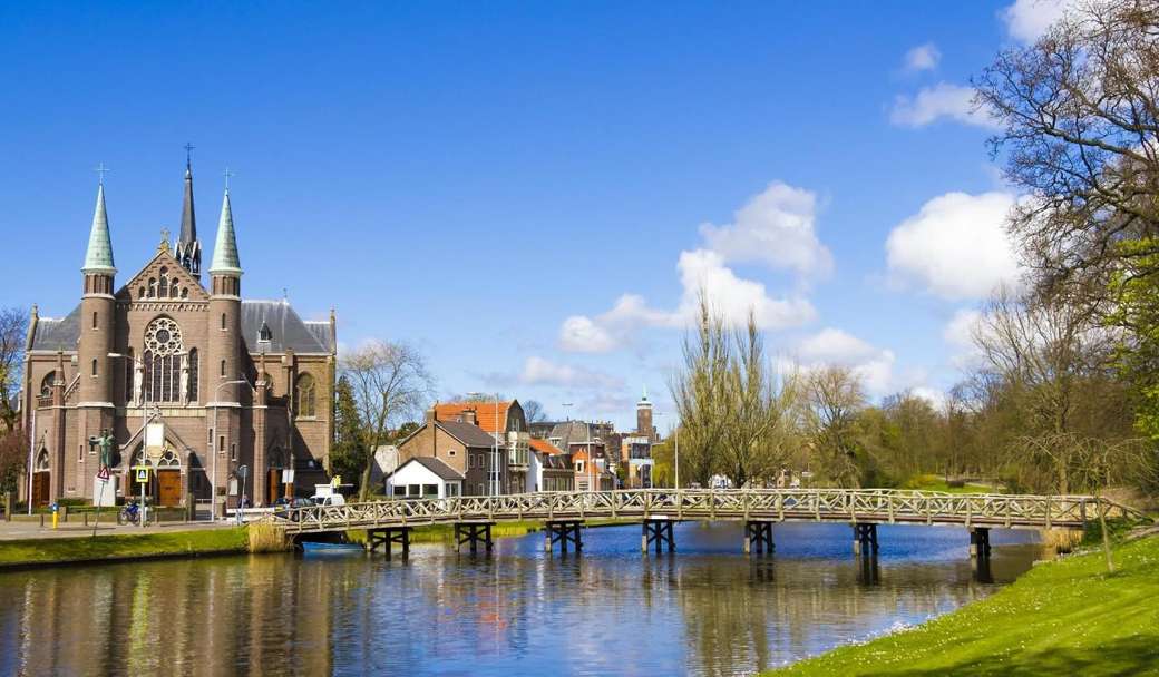 Miasto Alkmaar w Holandii puzzle online