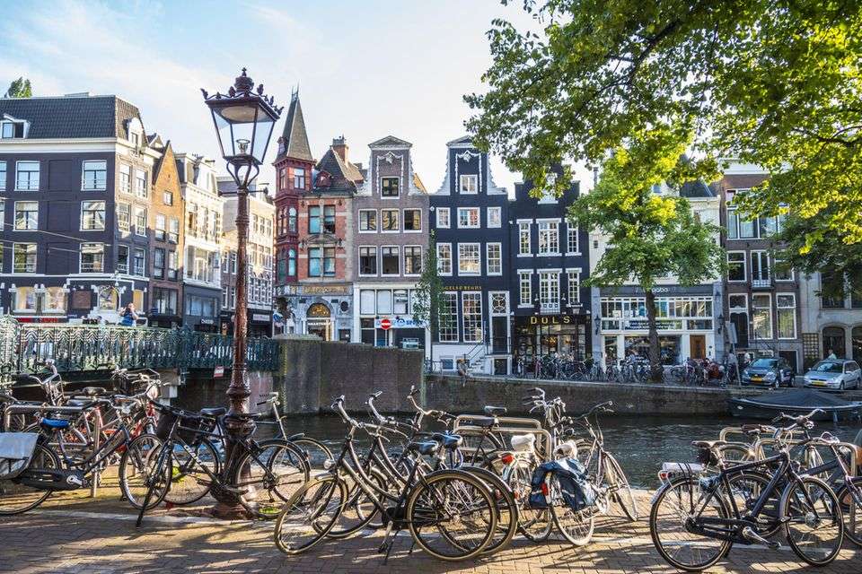 Panorama miasta Amsterdam Holandia puzzle online