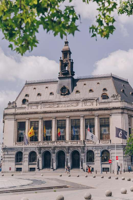 Miasto Charleroi w Belgii puzzle online