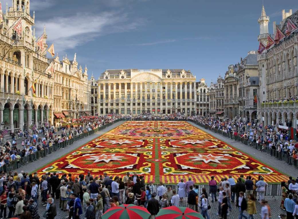 Kwiatowy dywan w centrum Brukseli puzzle online