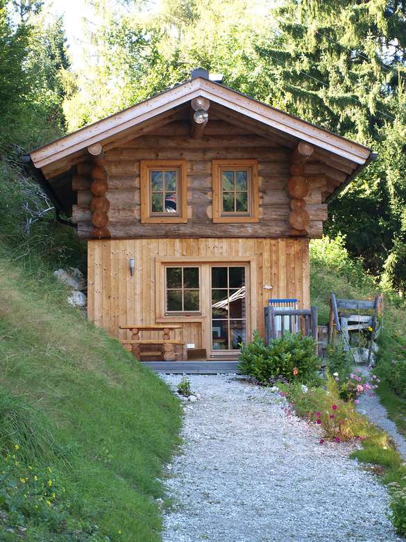 Dom wakacyjny w szwajcarskich górach puzzle online
