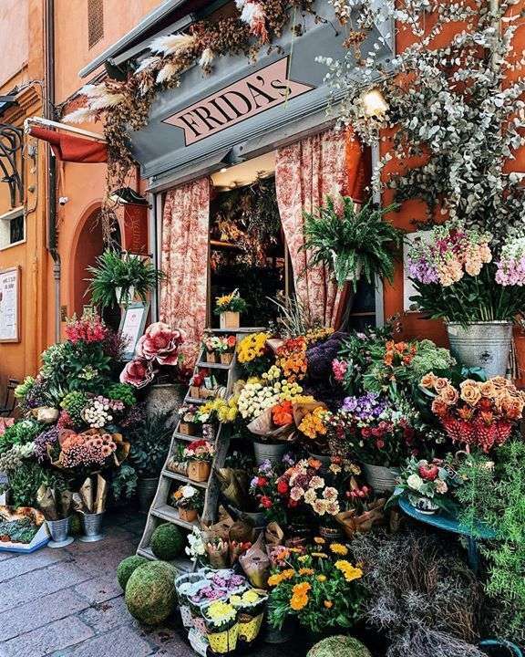 Kwiaciarnia w Bolonii puzzle online