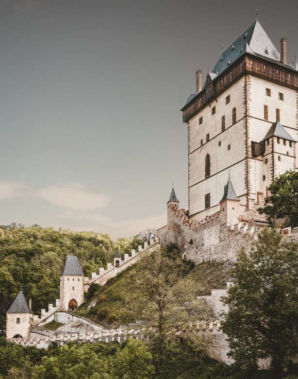 Karlstejn castle puzzle online