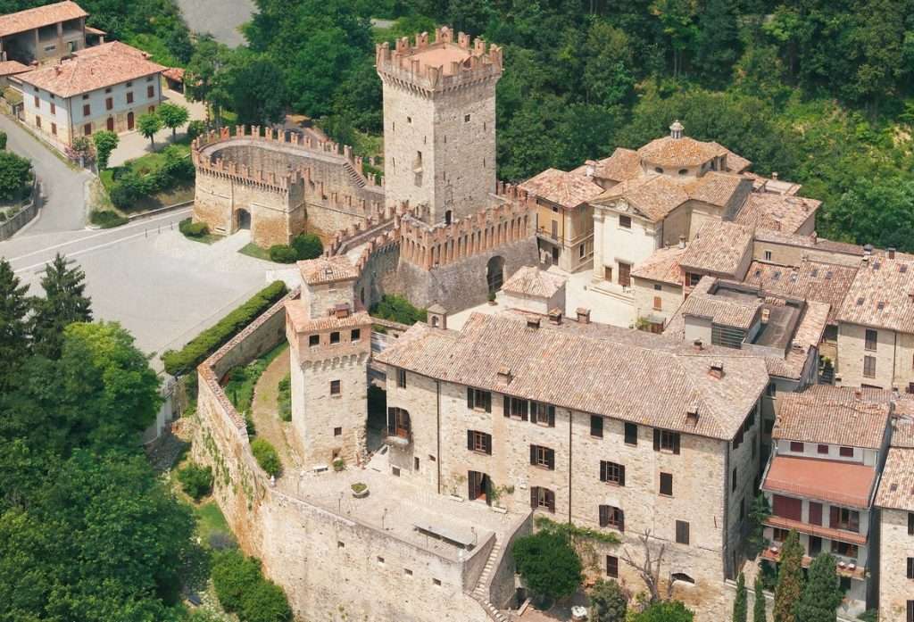 Castello di Vigoleno Emilia Romagna, Włochy puzzle online