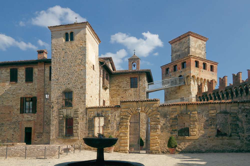 Castello di Vigoleno Emilia Romagna, Włochy puzzle online