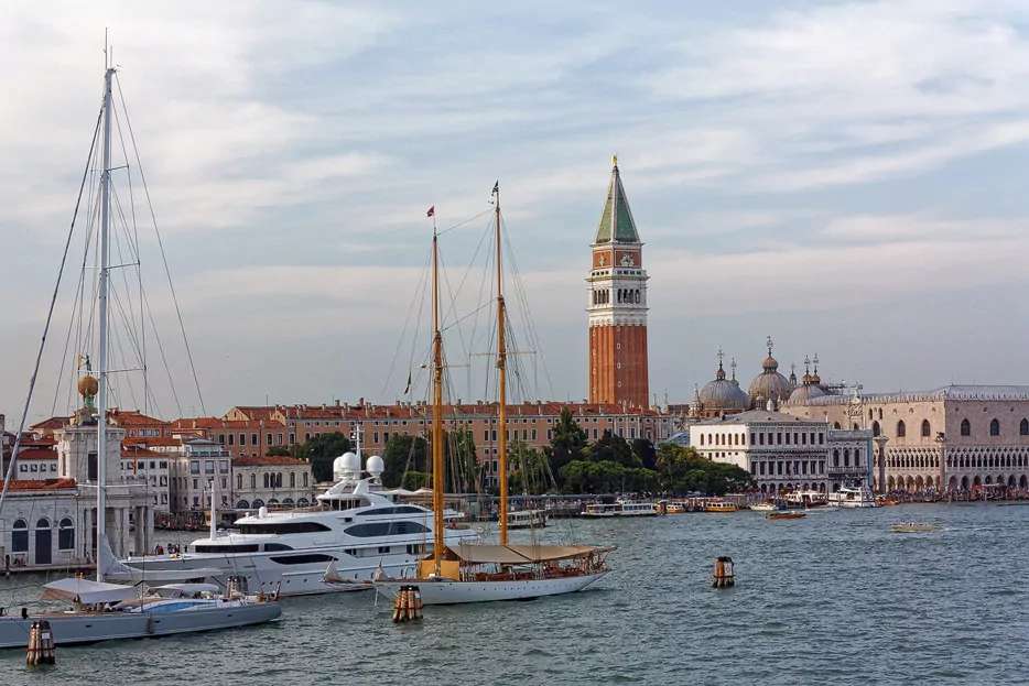 Grande Canale z widokiem na Campanile Venice puzzle online