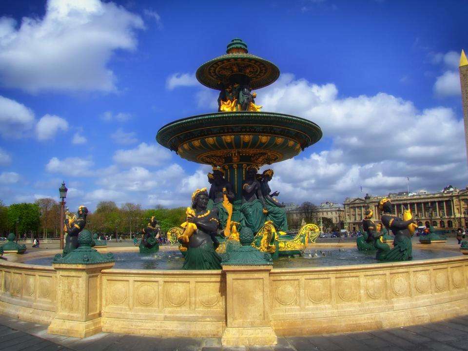 paryska fontanna puzzle online