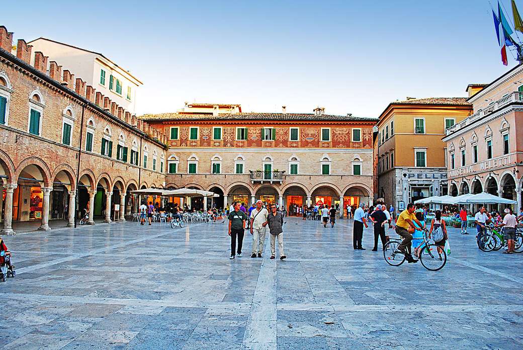 Miasto Ascoli Piceno w Marche we Włoszech puzzle online