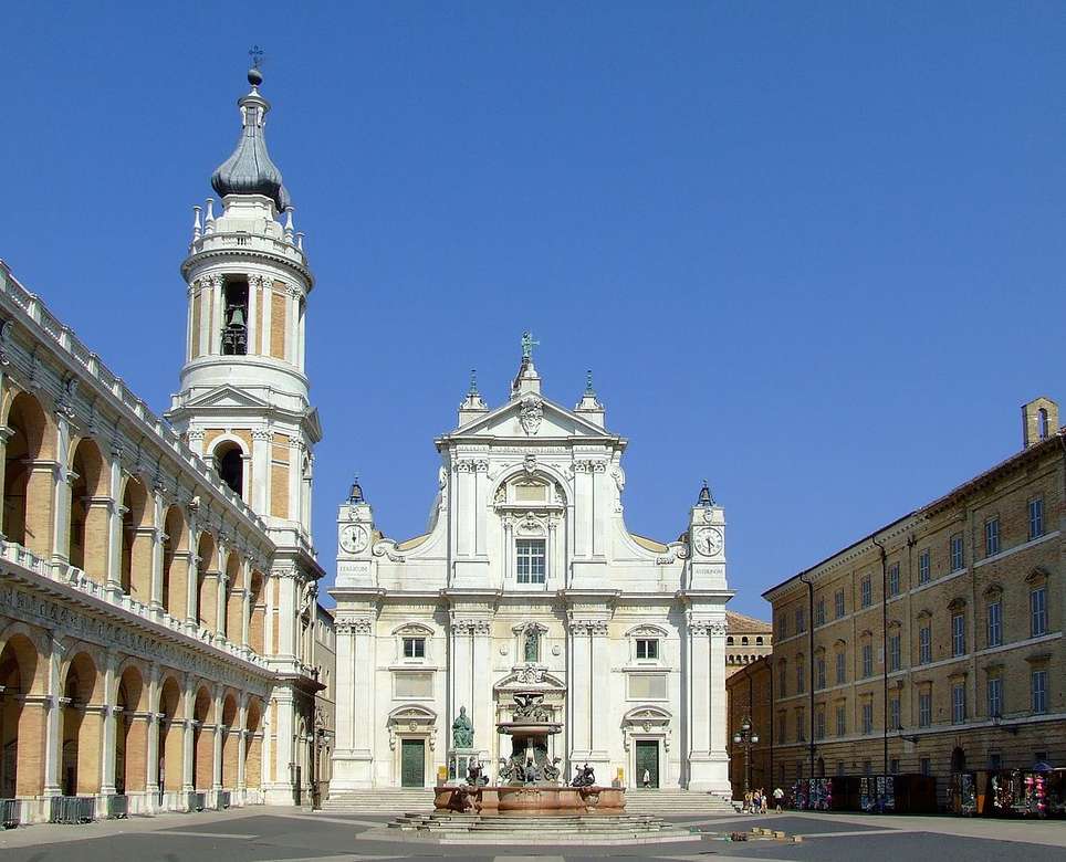 Katedra Loreto i Piazaa Marche Włochy puzzle online