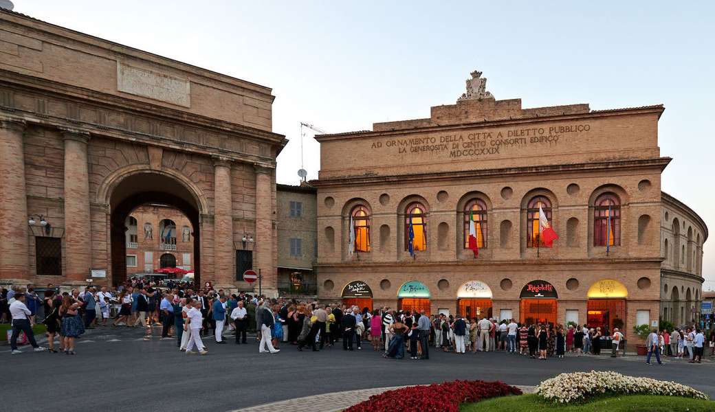 Macerata Sferisterio Openair Theatre Opera Włochy puzzle online