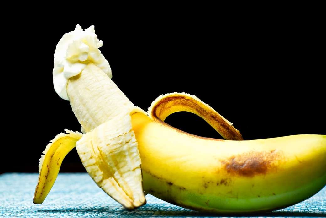 półobrany banan ze śmietaną puzzle online