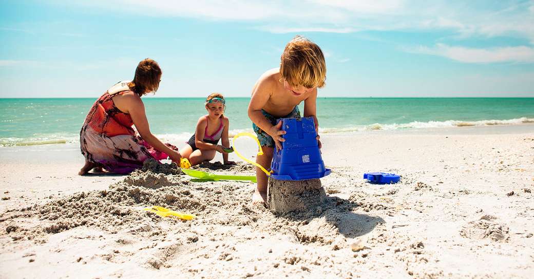 Fun On The Beach Puzzle Factory